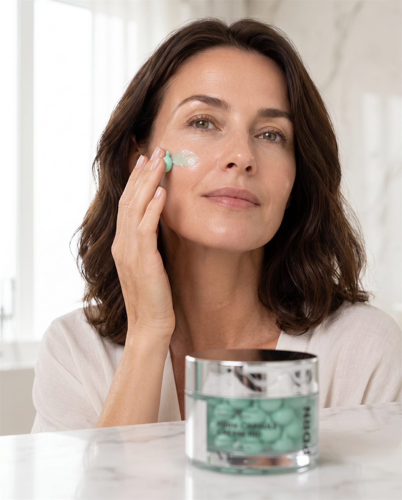 Application de la crème capsule PDRN — étape 2
